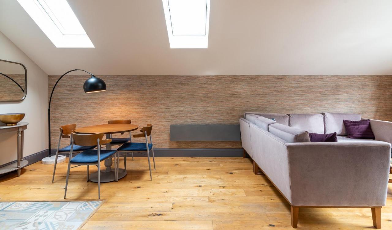 The Lawrance Luxury Aparthotel - Harrogate Buitenkant foto