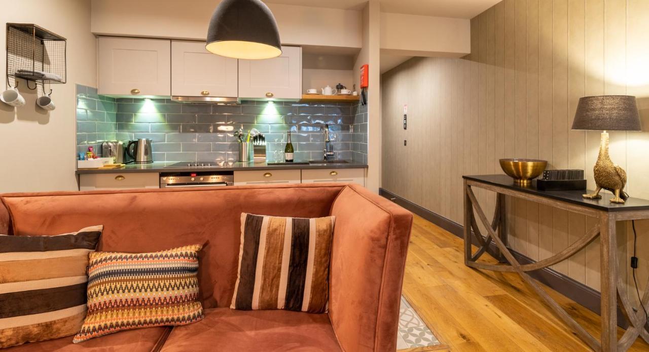 The Lawrance Luxury Aparthotel - Harrogate Buitenkant foto