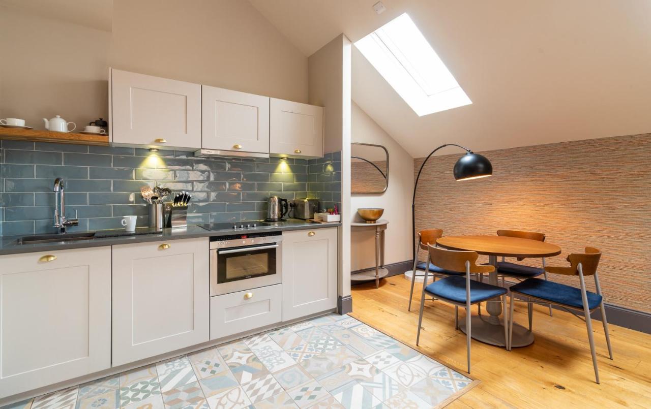 The Lawrance Luxury Aparthotel - Harrogate Buitenkant foto