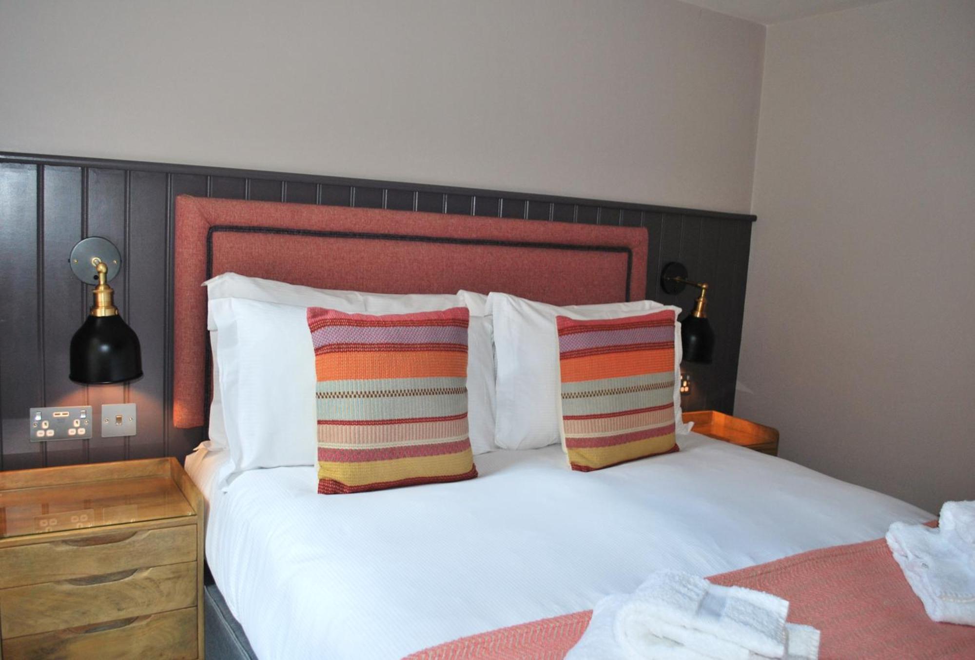 The Lawrance Luxury Aparthotel - Harrogate Buitenkant foto